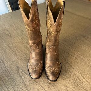 Roper cowboy boots.  Worn once for a few hours.  excellent condition.